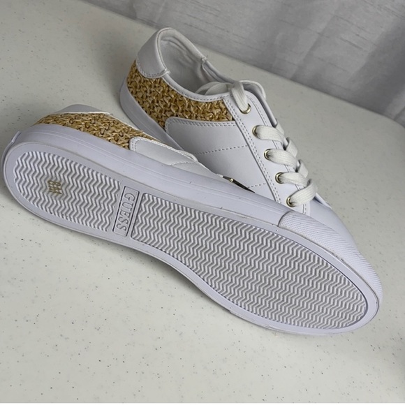 Guess Sneakers Straw Weave Panel - Picture 5 of 9